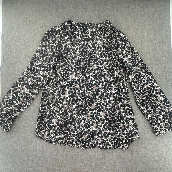 Adrianna Papell Cheetah Blouse Long Sleeve Large Lightweight‎  Polyester Elegant - Picture 1 of 11